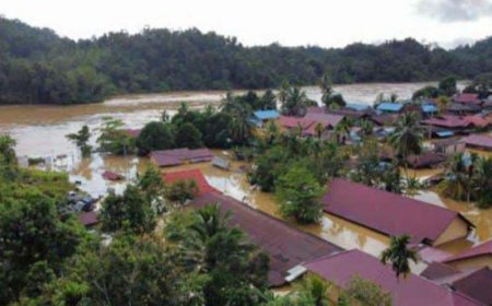 35 Desa di Mahakam Ulu Kaltim Dilanda Banjir, Tinggi Air Hingga Atap Rumah