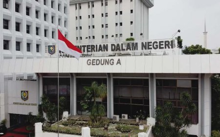 Mencalon di Pilkada 2024, Penjabat Kepala Daerah Wajib Mundur 40 Hari Sebelum Mendaftar