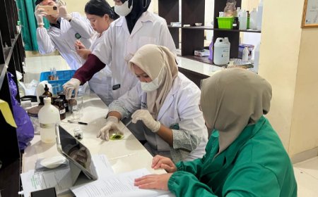 Mahasiswa UNISM Ciptakan Sediaan Patch Untuk Demam Berbahan Ekstrak Daun Jeruju