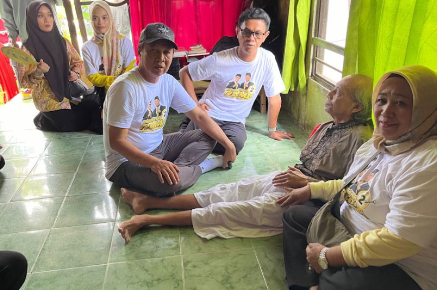 Sambil Jalan Kaki, Rahmadian Noor-Sumarji Blusukan di Keruing Alalak