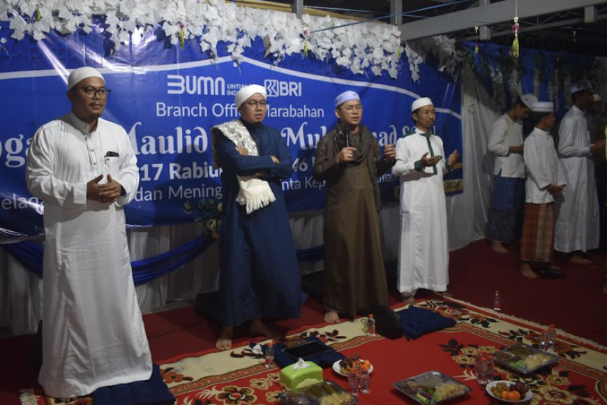 BRI KC Marabahan Memperingati Maulid Bersama Anak Yatim