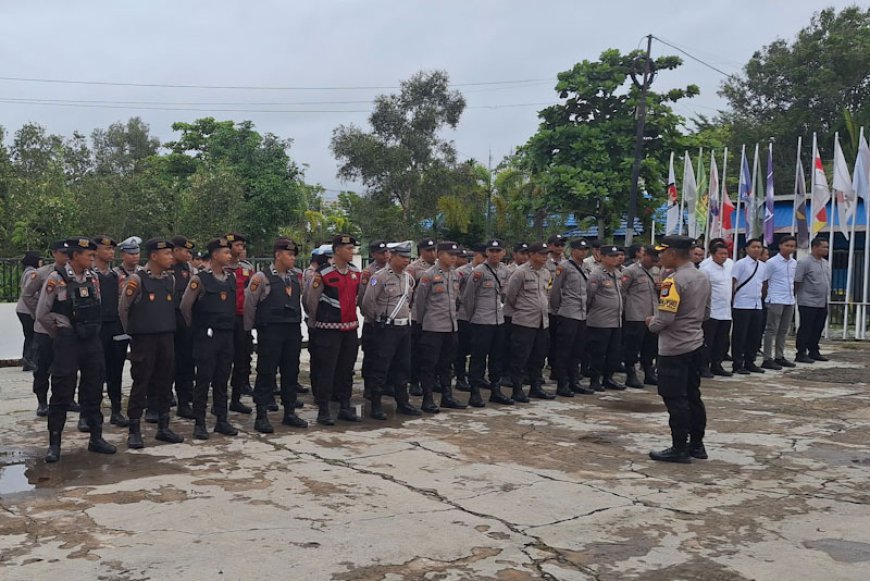 Kawal Pleno Rekapitulasi Suara di KPU, Polres Batola Siagakan Ratusan Personel