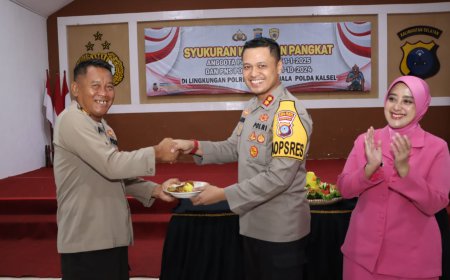 Tandai Awal Tahun, Puluhan Personel Polres Batola Naik Pangkat