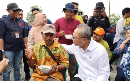 Sambangi Danda Jaya Batola, Menko Pangan Jamin Kestabilan Harga Gabah