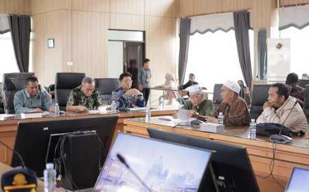 Hanya Menjadi Macan Kertas, Massa Pertanyakan  Pelaksanaan Perda Kalsel Soal Jalan