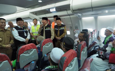 Kloter 01 Embarkasi Banjarmasin Berangkat ke Tanah Suci, Bawa 423 Calon Haji
