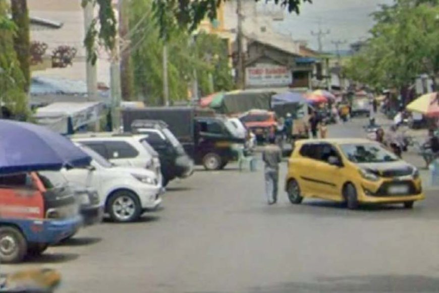Pengunjung Pasar Amuntai HSU Diresahkan Pungli Oknum Petugas Parkir