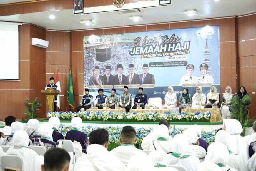 Langsung Kenakan Ihram, Jemaah Haji Kloter BDJ 07 Embarkasi Banjarmasin Meninggalkan Tanah Air