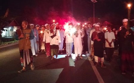 Prihatin Lihat Kecelakaan Terus, Warga Anjir Pasar dan Anjir Muara Batola Gelar Tolak Bala