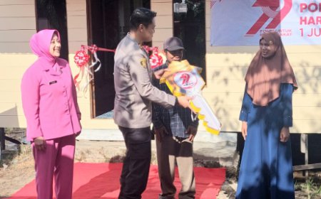 Berkah Hari Bhayangkara ke-79, Buruh Tani di Barambai Batola Dapat Rumah Layak Huni