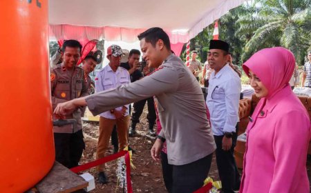 Kolaborasi Polres dan Pemkab Batola Bersama Swasta Hadirkan Akses Air Bersih di Sido Makmur