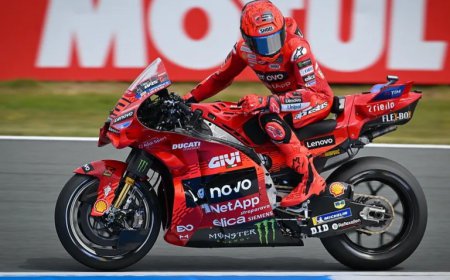 Marc Marquez Cetak Hattrick Kemenangan, Atasi Perlawanan Marco Bezzecchi di MotoGP Belanda