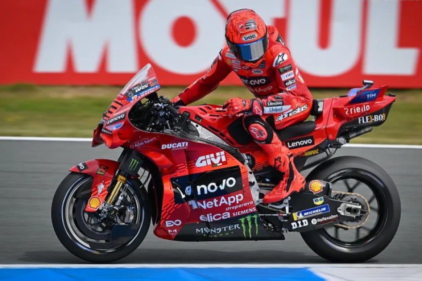 Marc Marquez Cetak Hattrick Kemenangan, Atasi Perlawanan Marco Bezzecchi di MotoGP Belanda