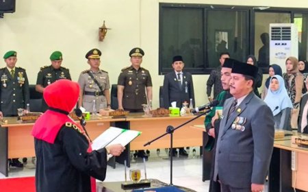 Purnawirawan TNI AD Resmi Menjabat Ketua DPRD HST