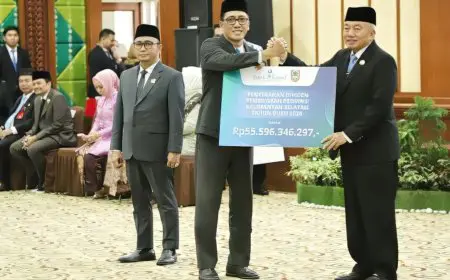 Pemprov Kalsel Terima Pembagian Dividen Bank Kalsel dan PT Bangun Banua