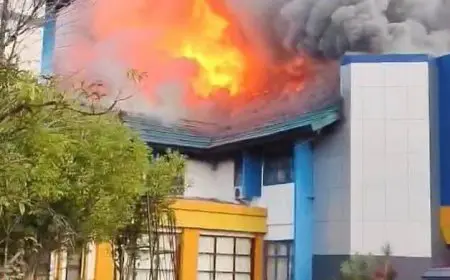 Gedung Rektorat ULM Terbakar, Komputer dan Berkas Ludes