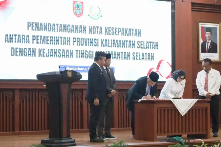 Pemprov Kalsel Bersama Kejati Teken MoU Penanganan Hukum Perdata dan TUN