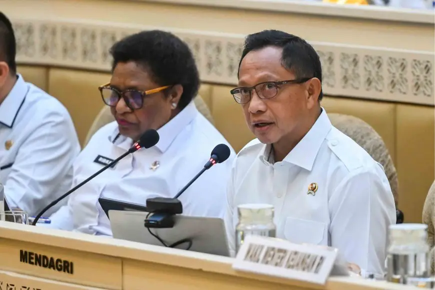 Mendagri Tito Karnavian Ungkap Ratusan BUMD Merugi Gara-gara Orang Dekat Kepala Daerah