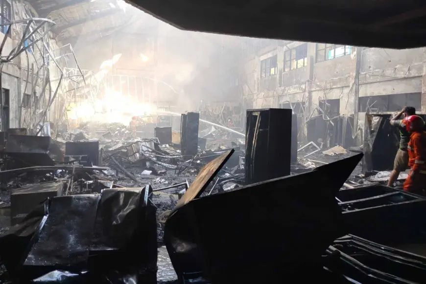 Polda Kalsel dan Labfor Bareskrim Usut Kebakaran Gedung Rektorat ULM