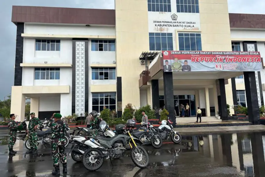 Patroli Gabungan Polres Batola, Kodim 1005 dan Satpol PP Sisir Marabahan