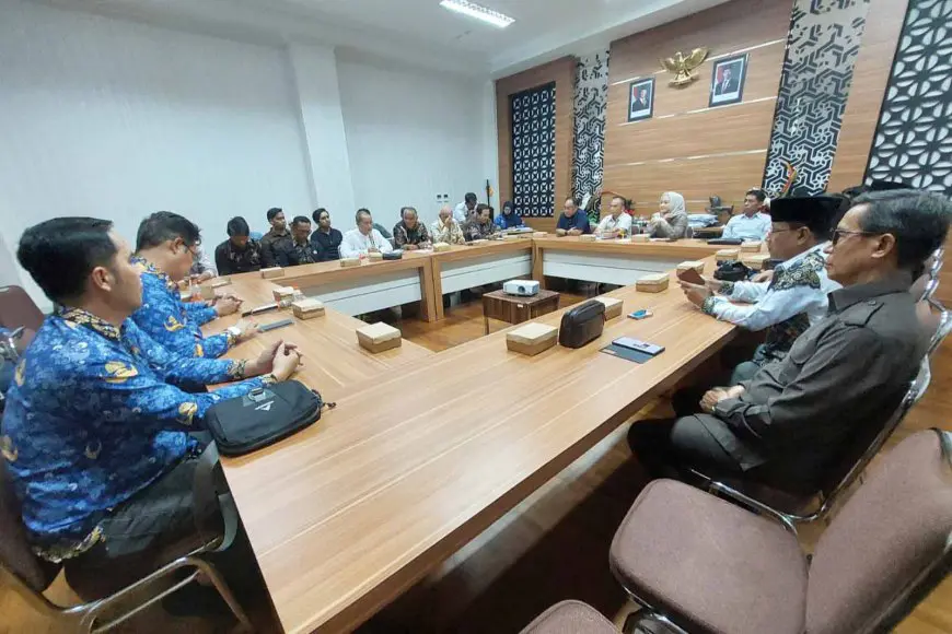 Datangi DPRD Batola, Gapensi Tuntut Transparansi Pekerjaan Konstruksi