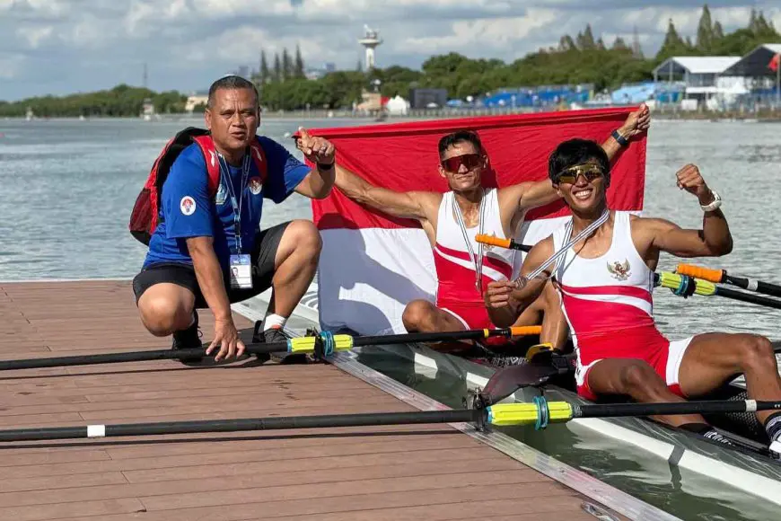 Aji/Rafiq Bawa Indonesia Cetak Sejarah di Kejuaraan Dunia Dayung 2025