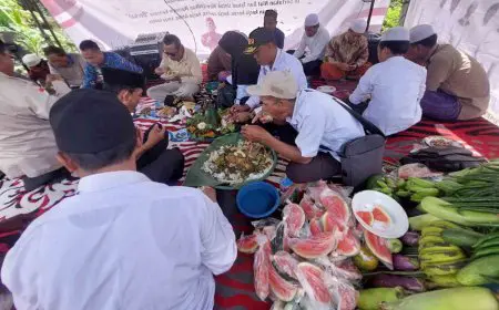 Digelar Sejak 1982, Tradisi Sedekah Bumi Menjadi Perekat Warga Waringin Kencana Batola