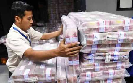 Hingga Agustus 2025, Ratusan Triliun Dana Pemerintah Daerah Mengendap di Bank