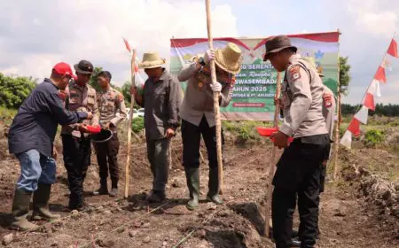 Kapolres Batola Pimpin Penanaman Jagung Serentak Kuartal IV