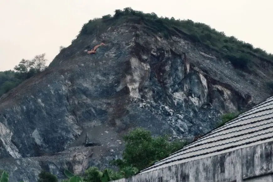 Viral Gunung Batu Awang Bangkal di Banjar Longsor, Polisi Klaim Tidak Jatuh Korban Jiwa