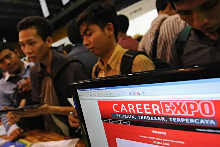 Angkatan Kerja Kalsel Capai 2,15 Juta Orang, Sektor Pertanian Penopang Utama