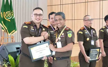 Kinerja Kejari Batola Melesat, Borong Penghargaan di Bidang Pembinaan dan Intelijen 2025