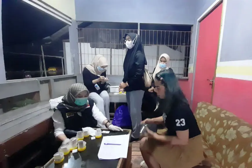 BNNK Batola Gelar Tes Urine di Warung Malam, Dua Warga Positif Narkoba
