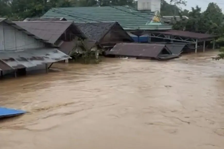 Banjir Bandang Hantam Tebing Tinggi Balangan, Ribuan Warga Terdampak