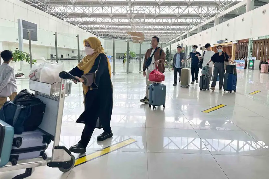 Momen 5 Rajab, Kedatangan Penumpang di Bandara Syamsudin Noor Tembus 50 Ribu Orang