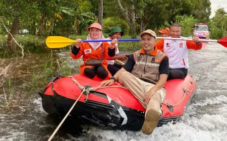 PKS Batola Turun Langsung Bantu Warga Terdampak Banjir di Mandastana