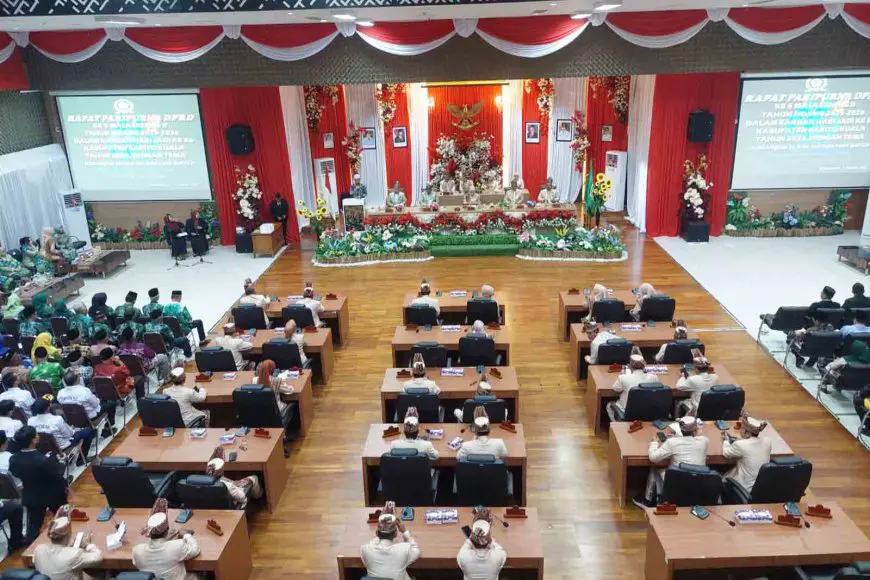 Rapat Paripurna Hari Jadi ke-66, DPRD dan Pemkab Batola Pertegas Komitmen Membangun Bersama