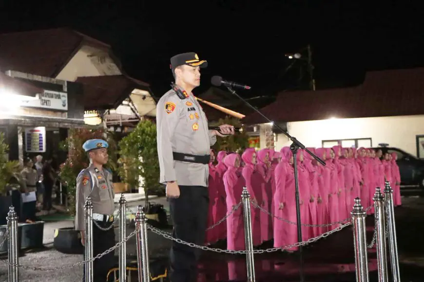 57 Personel Polri dan PNS Polres Batola Naik Pangkat di Pengujung 2025