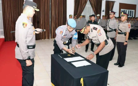 Sertijab di Polres Batola, Wakapolres dan Kapolsek Anjir Pasar Resmi Berganti