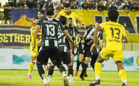 Dua Kartu Merah, Barito Putera Gagal Tekuk Kendal Tornado di 17 Mei