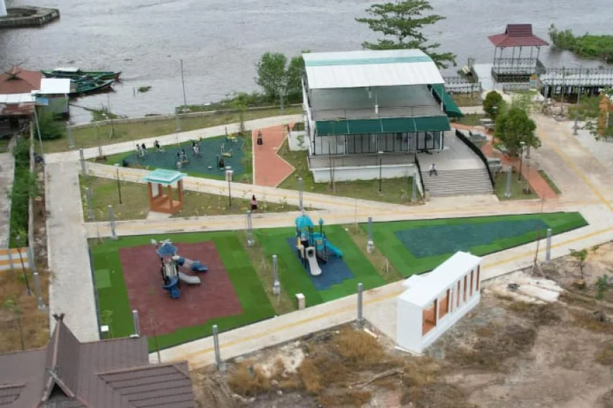 Sudah Dikunjungi Warga, Taman Jembatan Barito Ternyata Belum Resmi Dibuka