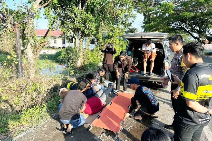 Tekan Fatalitas Kecelakaan, Satlantas Polres Batola Latih Mitra Lapangan PPGD