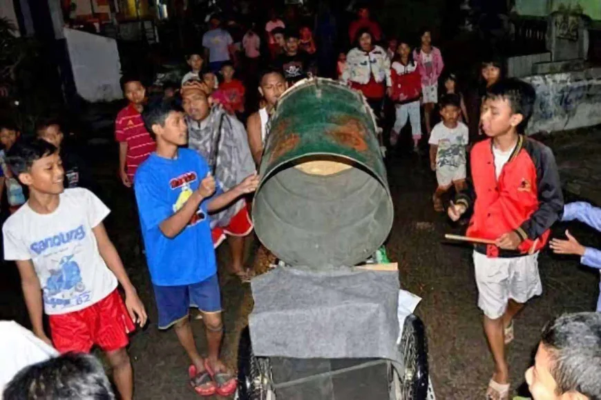 Dari Bagarakan Sahur Hingga Operasional Warung, Berikut Aturan Selama Ramadan di Banjarmasin