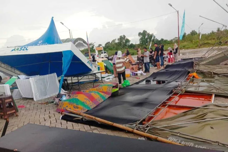 Tenda Pasar Ramadan Roboh Diterjang Angin, Video Sikap Pejabat Batola Tuai Polemik