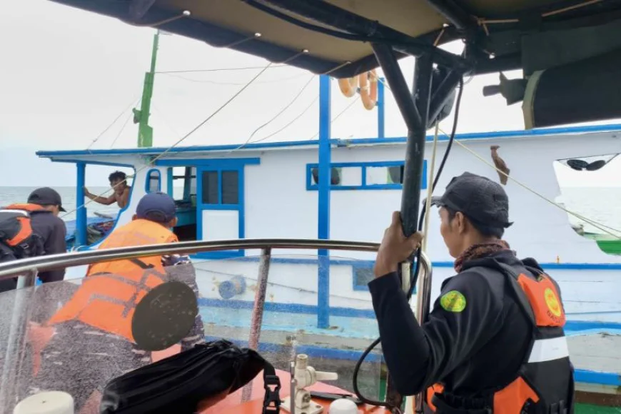 Hilang 6 Hari di Laut, Nelayan Lansia Kotabaru Ditemukan Selamat di Sulbar