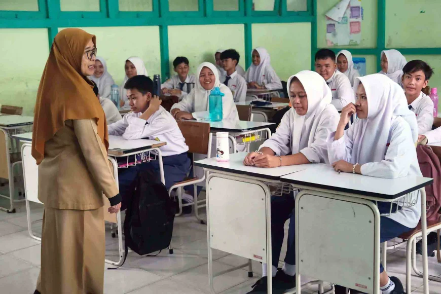 Wacana Sekolah Daring Dihentikan, Siswa Tetap Belajar Tatap Muka