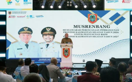 Kalsel Pacu Proyek Jumbo, Penanganan Banjir Hingga Jembatan Pulau Laut