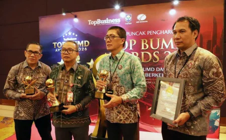 Bank Kalsel Moncer, Gubernur Muhidin Digelari Top Pembina BUMD 2026