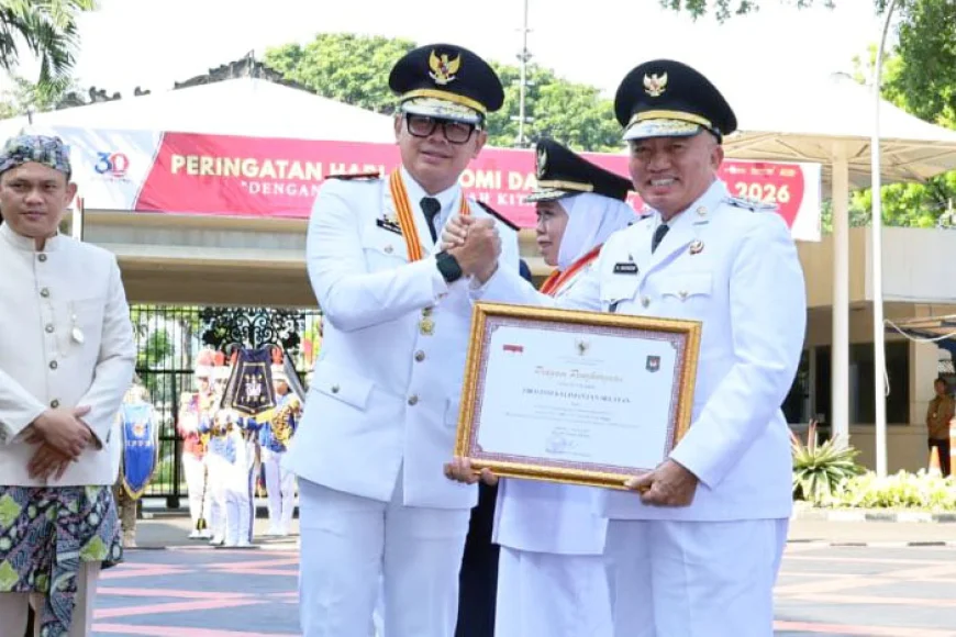 Muhidin Bawa Kalsel Masuk Elite Nasional, Raih Penghargaan Bergengsi dari Kemendagri