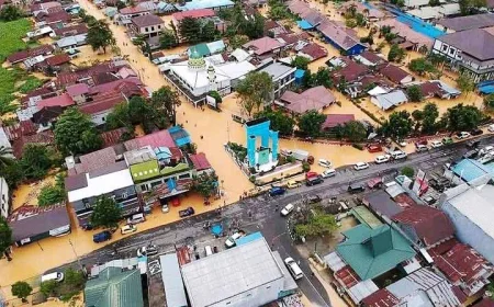 Banjir Kepung Barabai HST, Aktivitas Warga Terganggu Hingga Pasar Tergenang